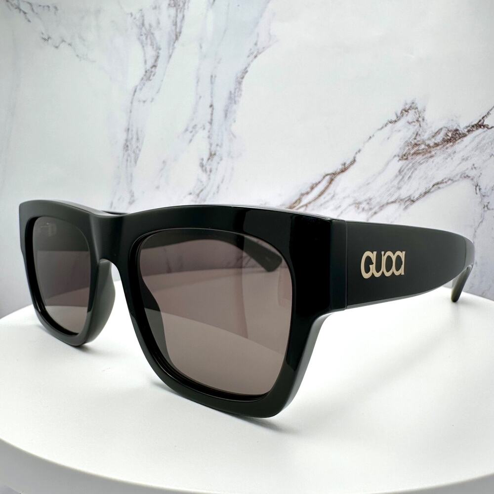 CLASSY New GUCCI Sunglasses Black 54mm Square Gold Letter Logo Italy - Picture 4 of 16